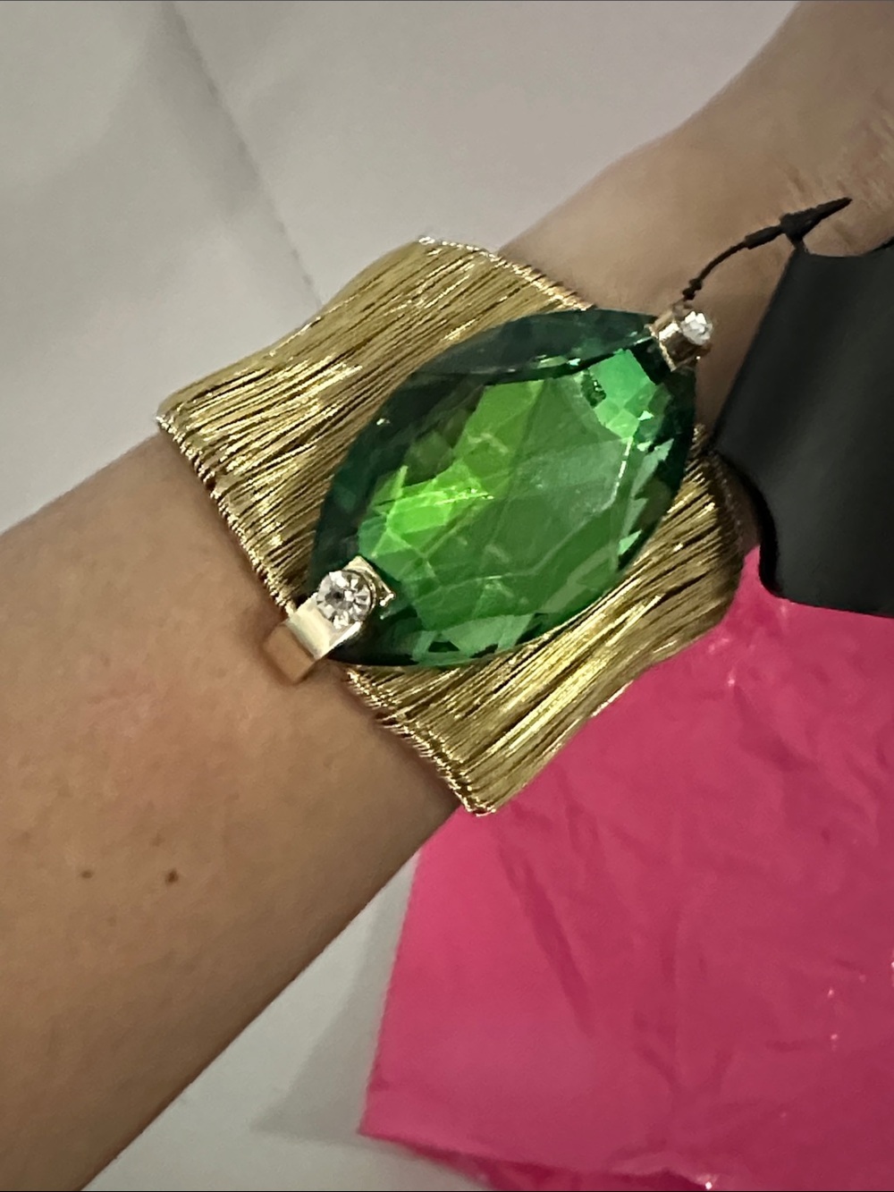 Gold Wire Cuff Bracelet with Green Faceted Crystal - Picture 6 of 6